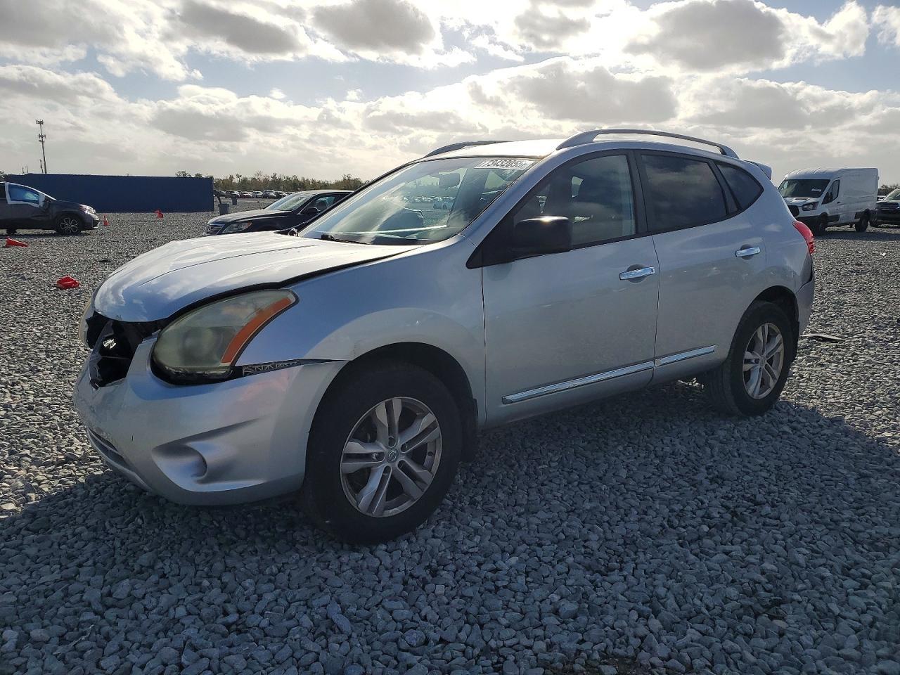 2015 Nissan Rogue Select S - zdjęcie główne