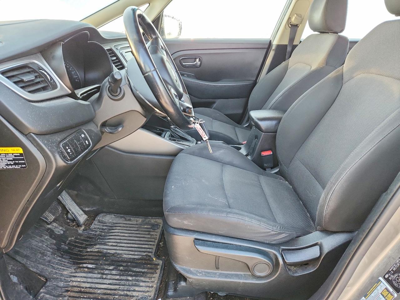 2014 Kia Rondo - zdjęcie 7