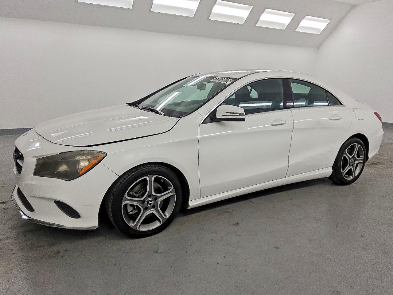 2019 Mercedes-Benz Cla 250 - zdjęcie główne