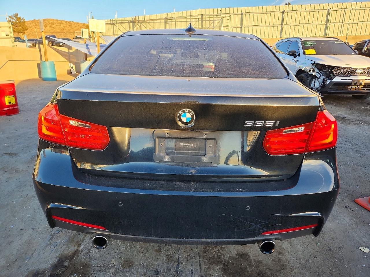 2015 BMW 335 I - zdjęcie 6