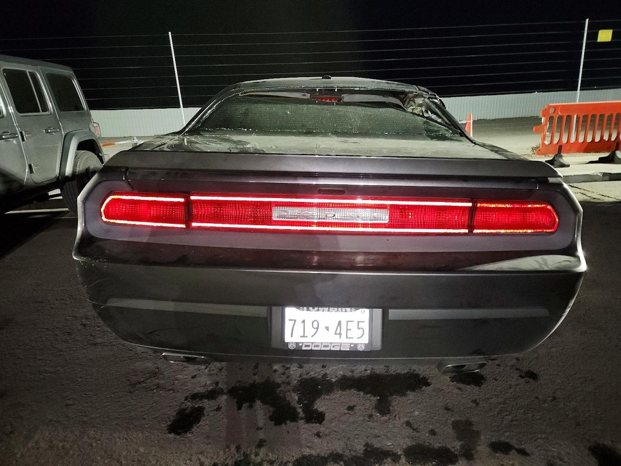 2013 Dodge Challenger - zdjęcie 6
