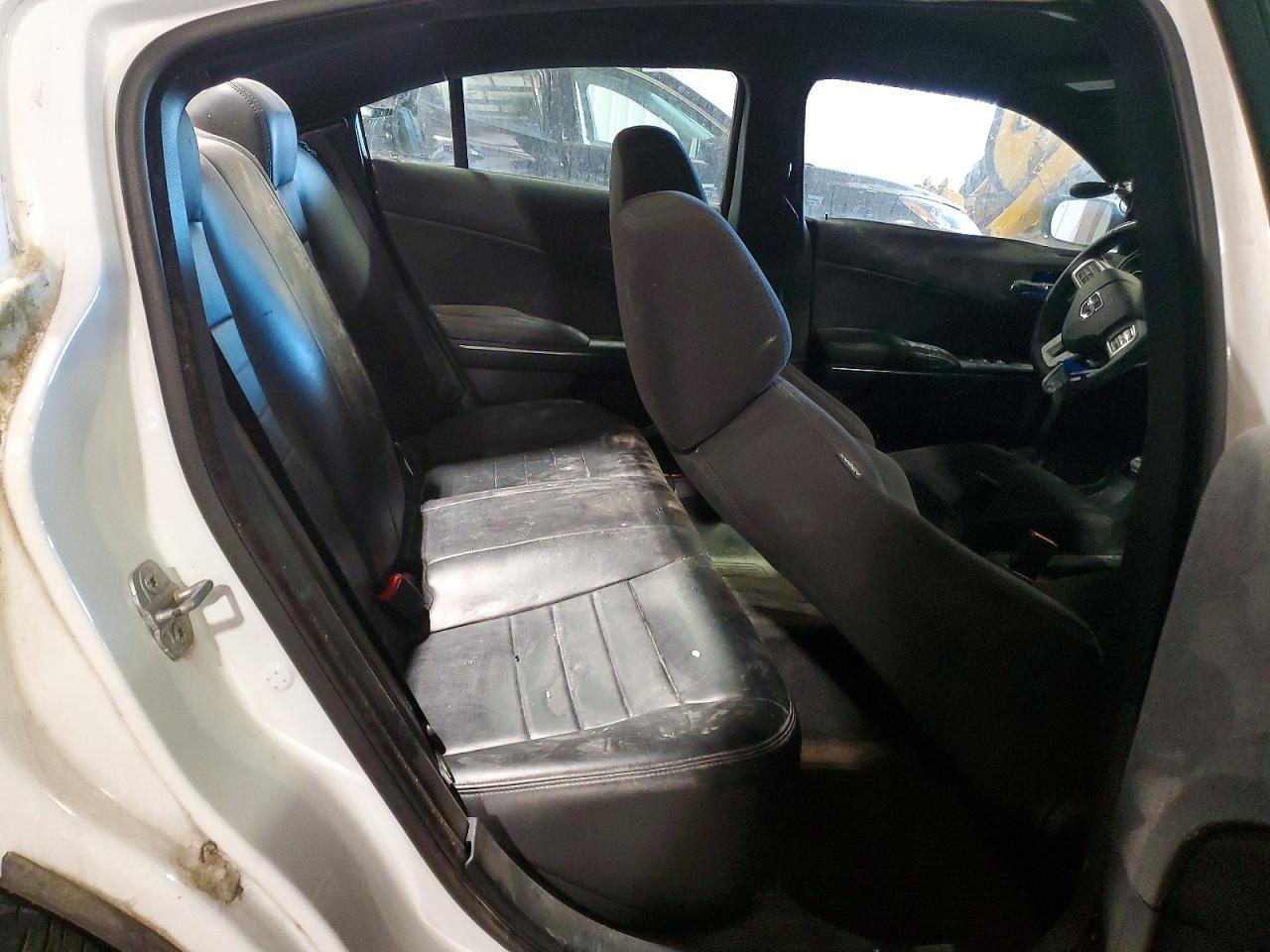 2014 Dodge Charger Police - zdjęcie 10