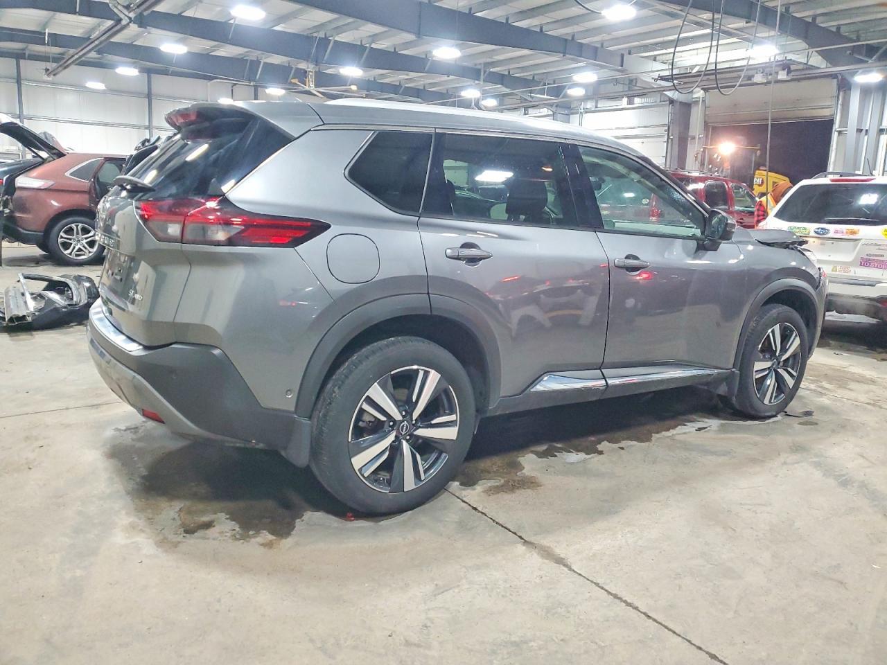 2023 Nissan Rogue Sl - zdjęcie 3