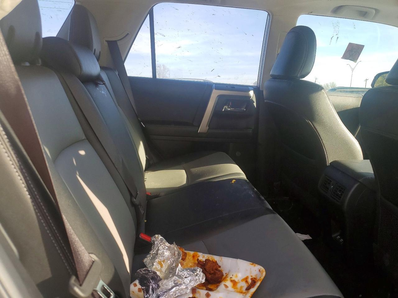 2021 Toyota 4Runner Sr5/Sr5 Premium - zdjęcie 11