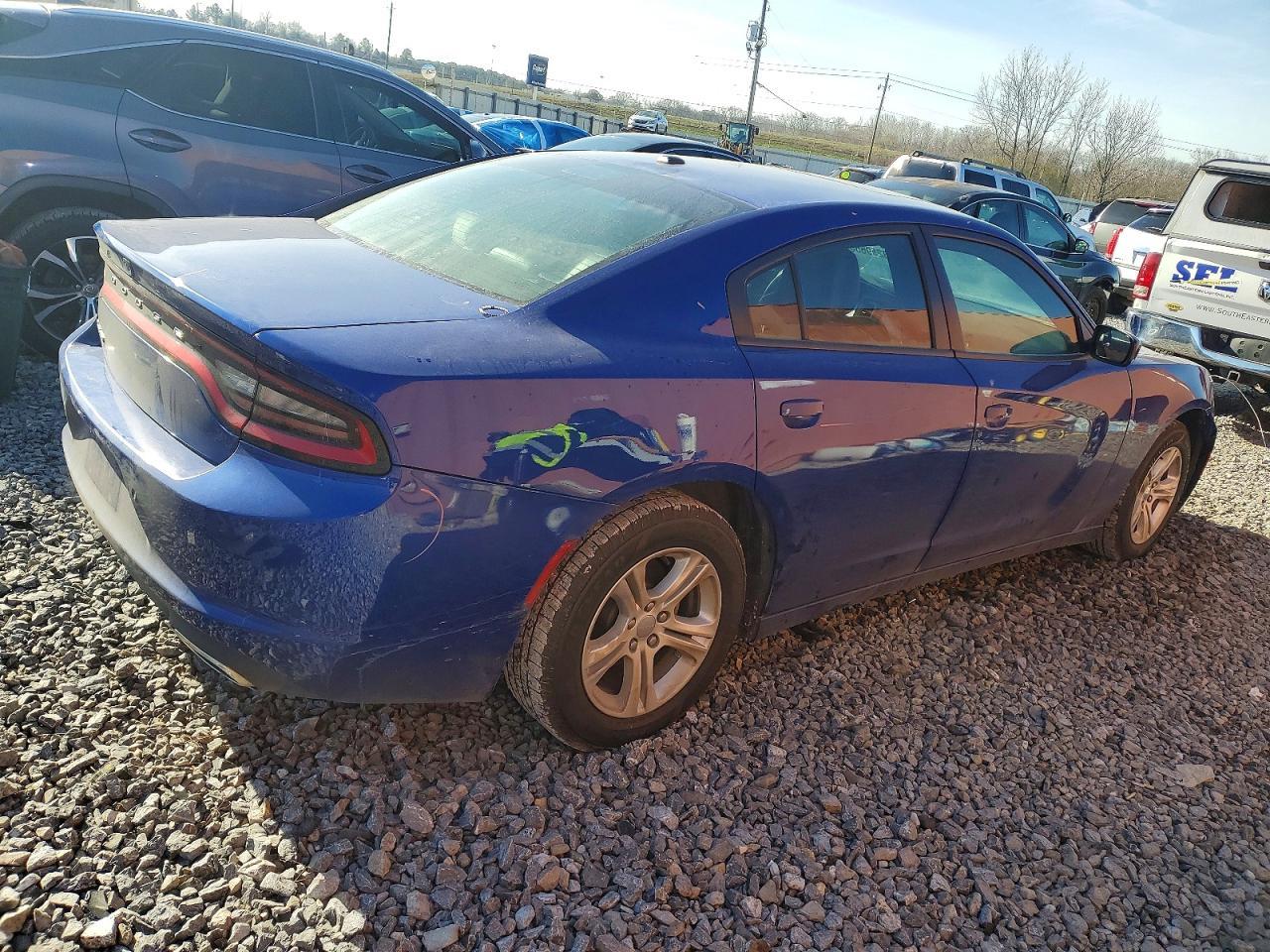 2021 Dodge Charger Sxt - zdjęcie 3