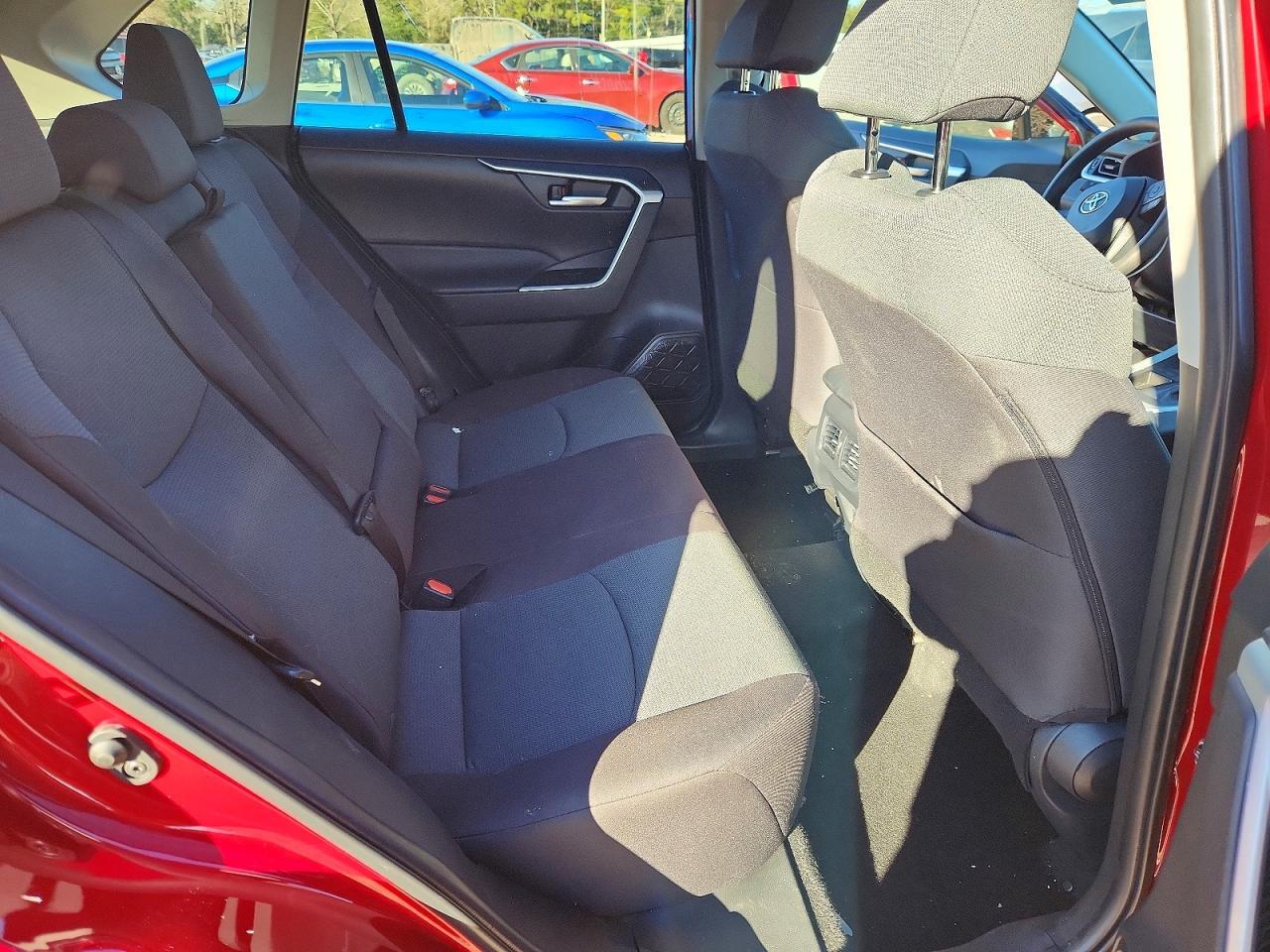 2025 Toyota Rav4 Xle - zdjęcie 11