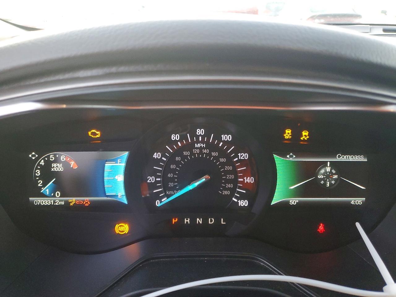 2020 Ford Fusion Se - zdjęcie 9