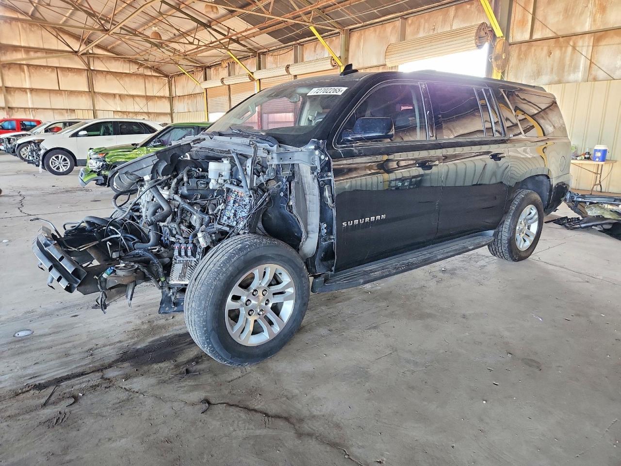2020 Chevrolet Suburban C1500 Lt - zdjęcie główne