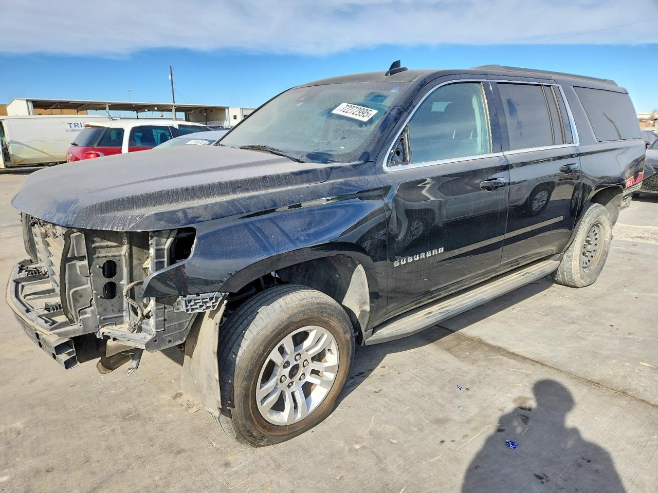 2017 Chevrolet Suburban C1500 Lt - zdjęcie główne