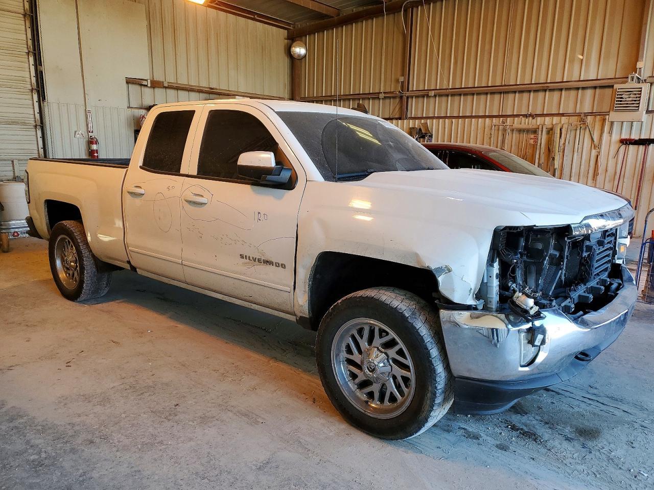 2017 Chevrolet Silverado K1500 Lt - zdjęcie 4