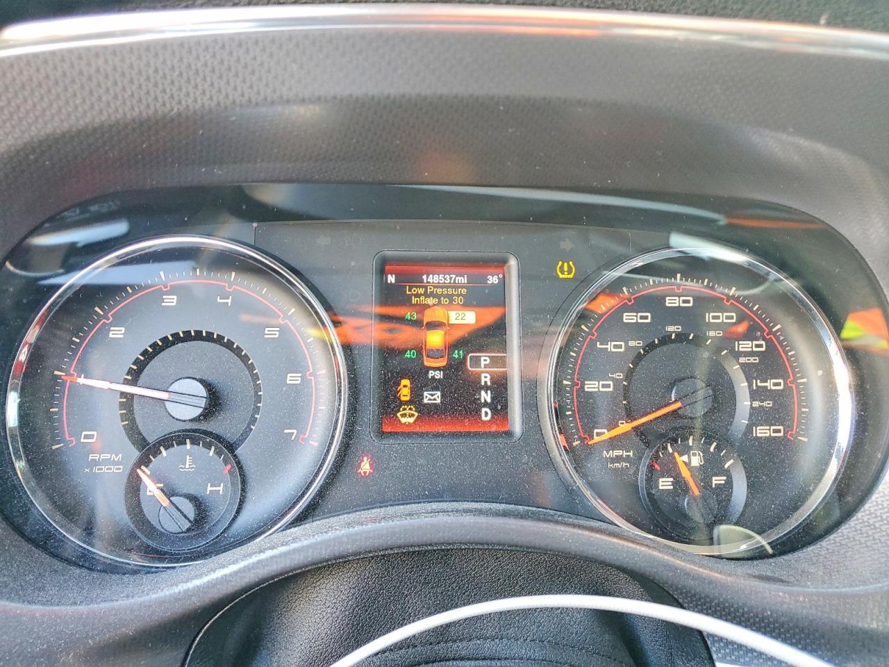 2014 Dodge Charger R/T - zdjęcie 9