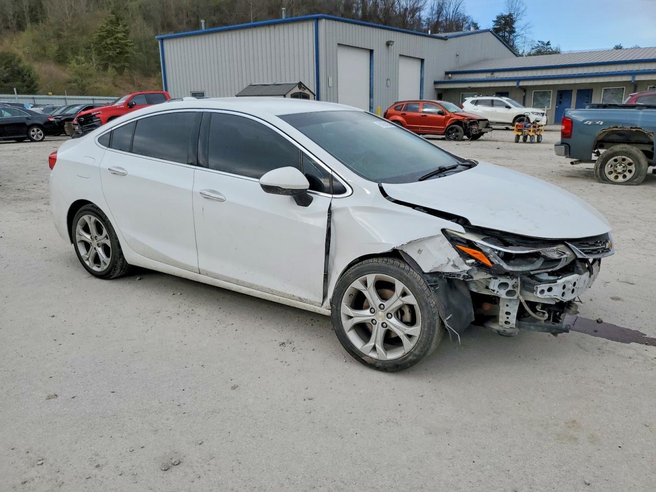 2017 Chevrolet Cruze Premier - zdjęcie 4