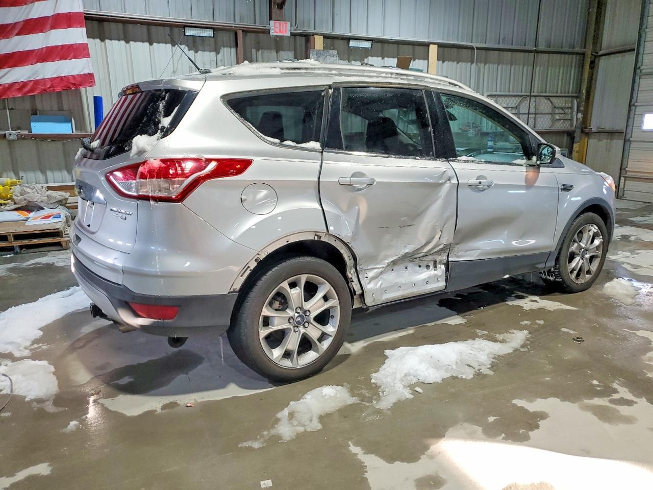 2016 Ford Escape Titanium - zdjęcie 3