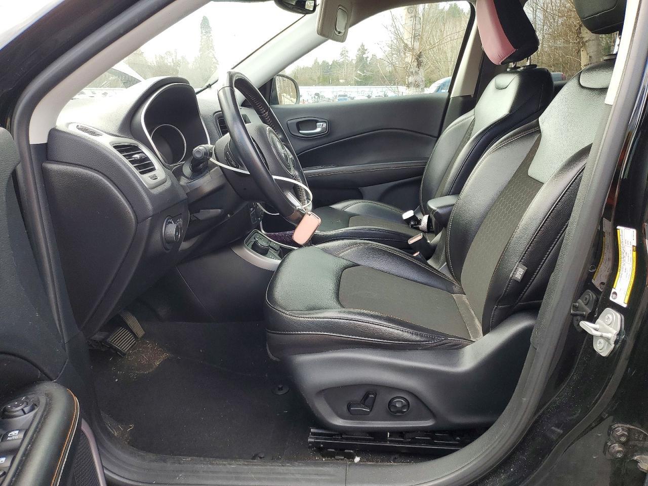 2021 Jeep Compass Latitude - zdjęcie 7