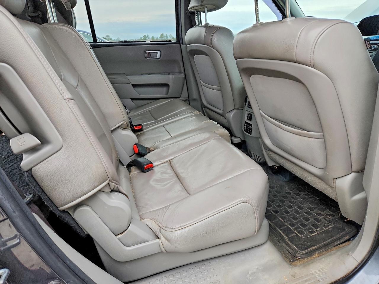 2013 Honda Pilot Touring - zdjęcie 11