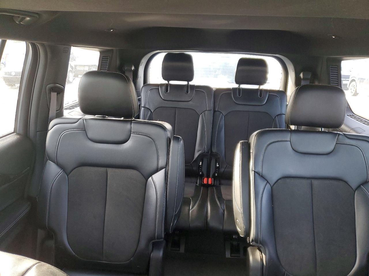 2021 Jeep Grand Cherokee L Laredo - zdjęcie 10