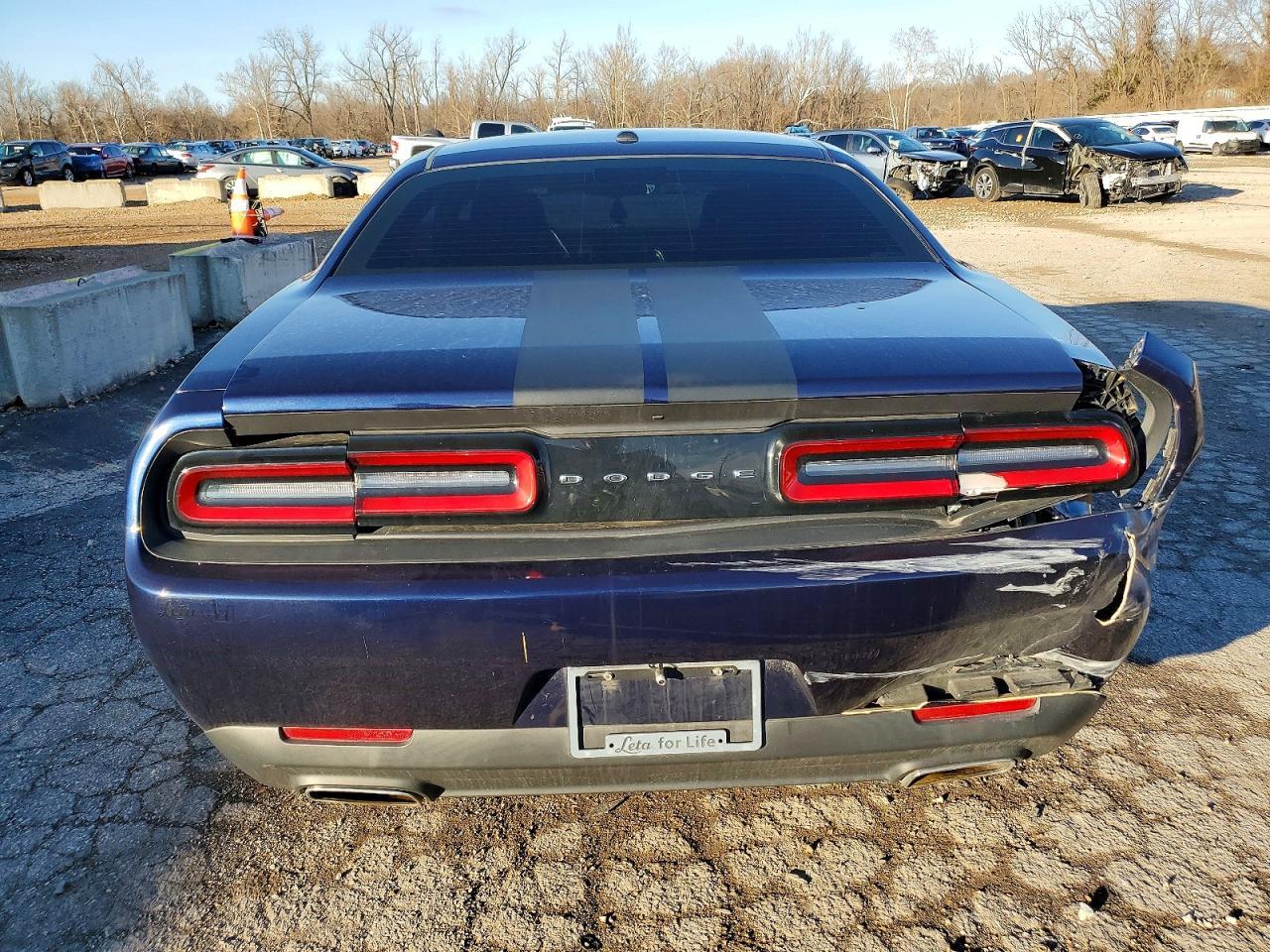 2016 Dodge Challenger Sxt - zdjęcie 6