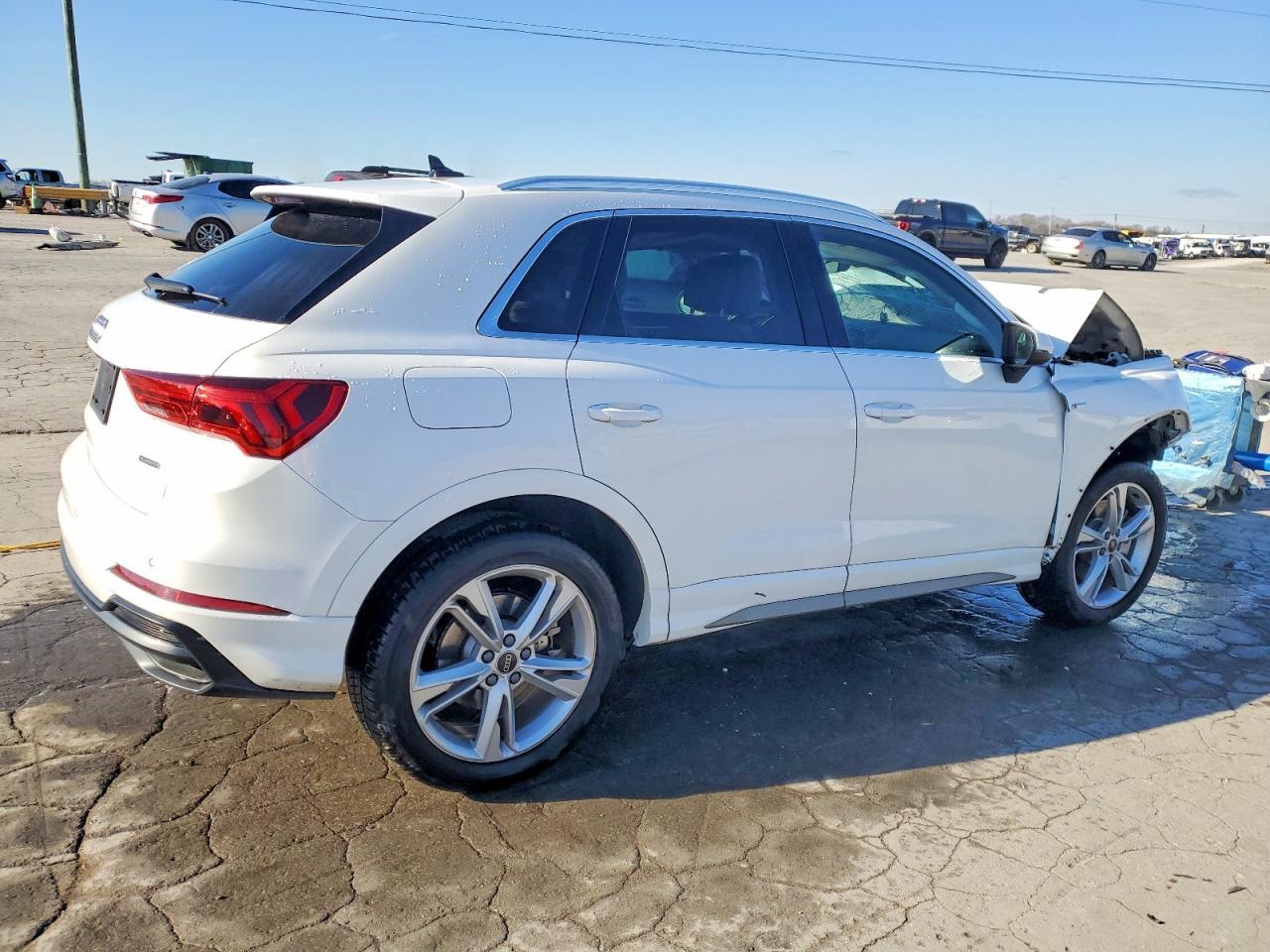 2021 Audi Q3 Premium S Line 45 - zdjęcie 3