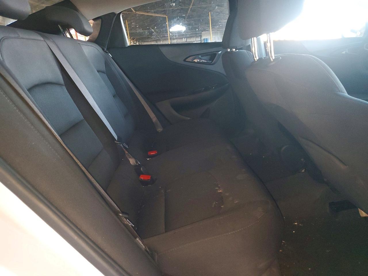 2024 Chevrolet Malibu Ls - zdjęcie 10