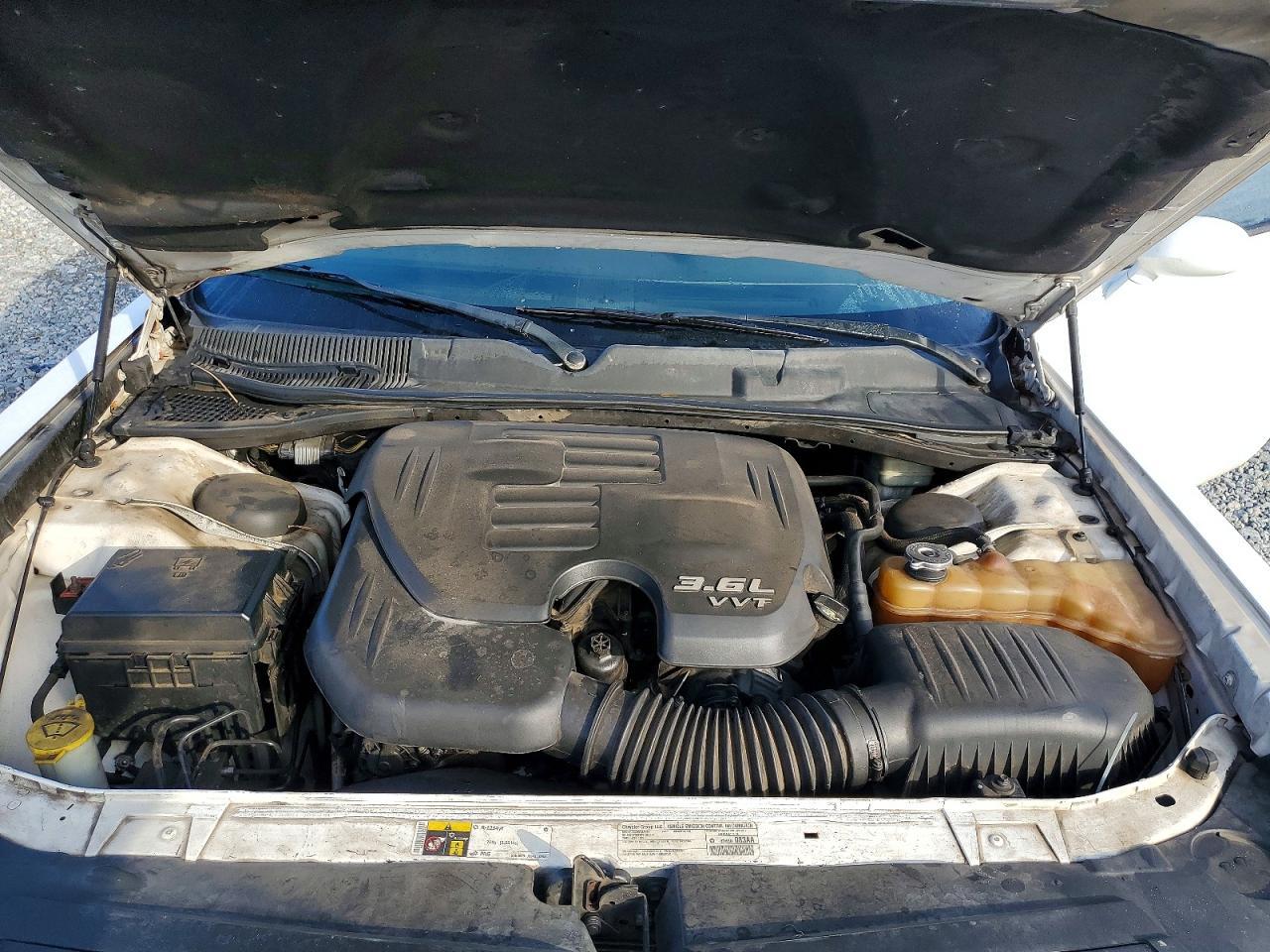 2014 Dodge Challenger Sxt - zdjęcie 11