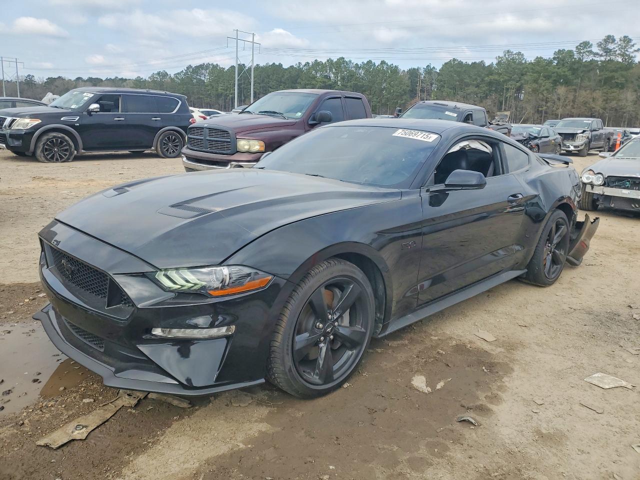 2022 Ford Mustang Gt - zdjęcie główne
