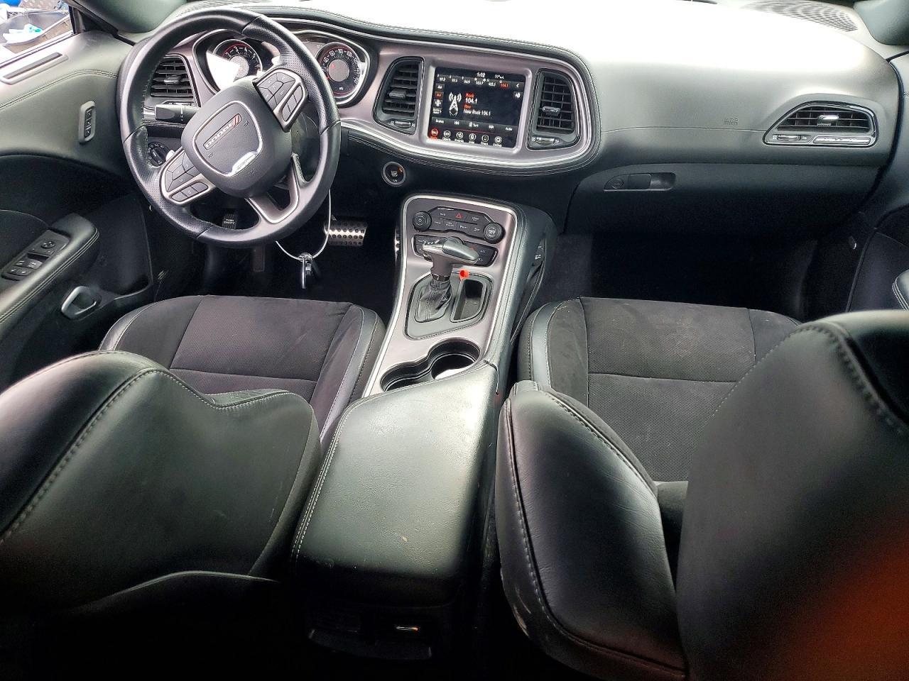 2021 Dodge Challenger Gt - zdjęcie 8