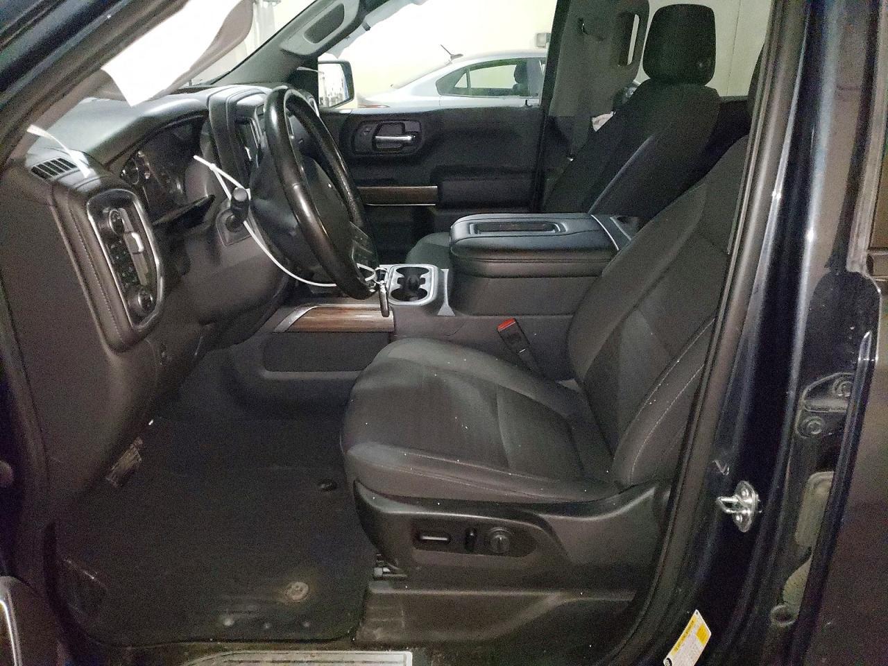 2020 Chevrolet Silverado K1500 Rst - zdjęcie 7