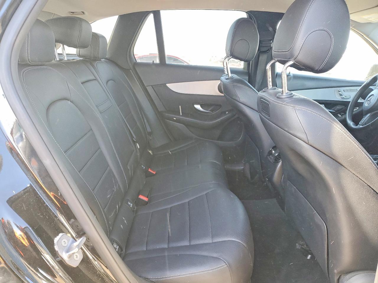 2019 Mercedes-Benz Glc 300 4Matic - zdjęcie 11