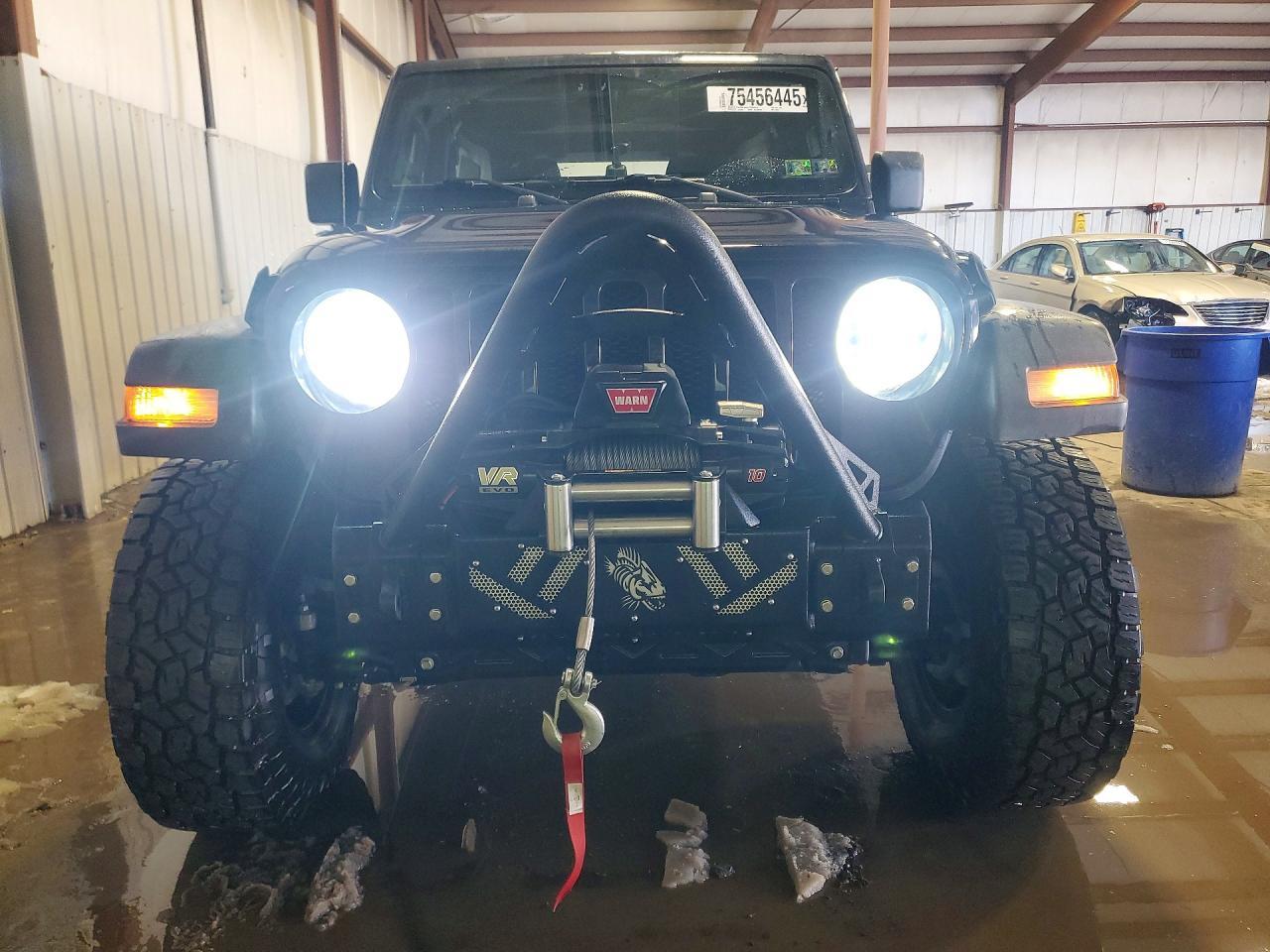 2020 Jeep Wrangler Unlimited Sport - zdjęcie 5