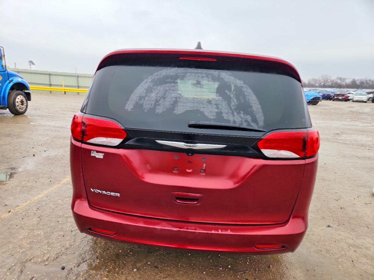 2022 Chrysler Voyager Lx - zdjęcie 6