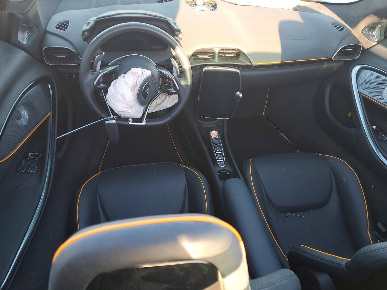 2025 Mclaren Automotive Artura - zdjęcie 8