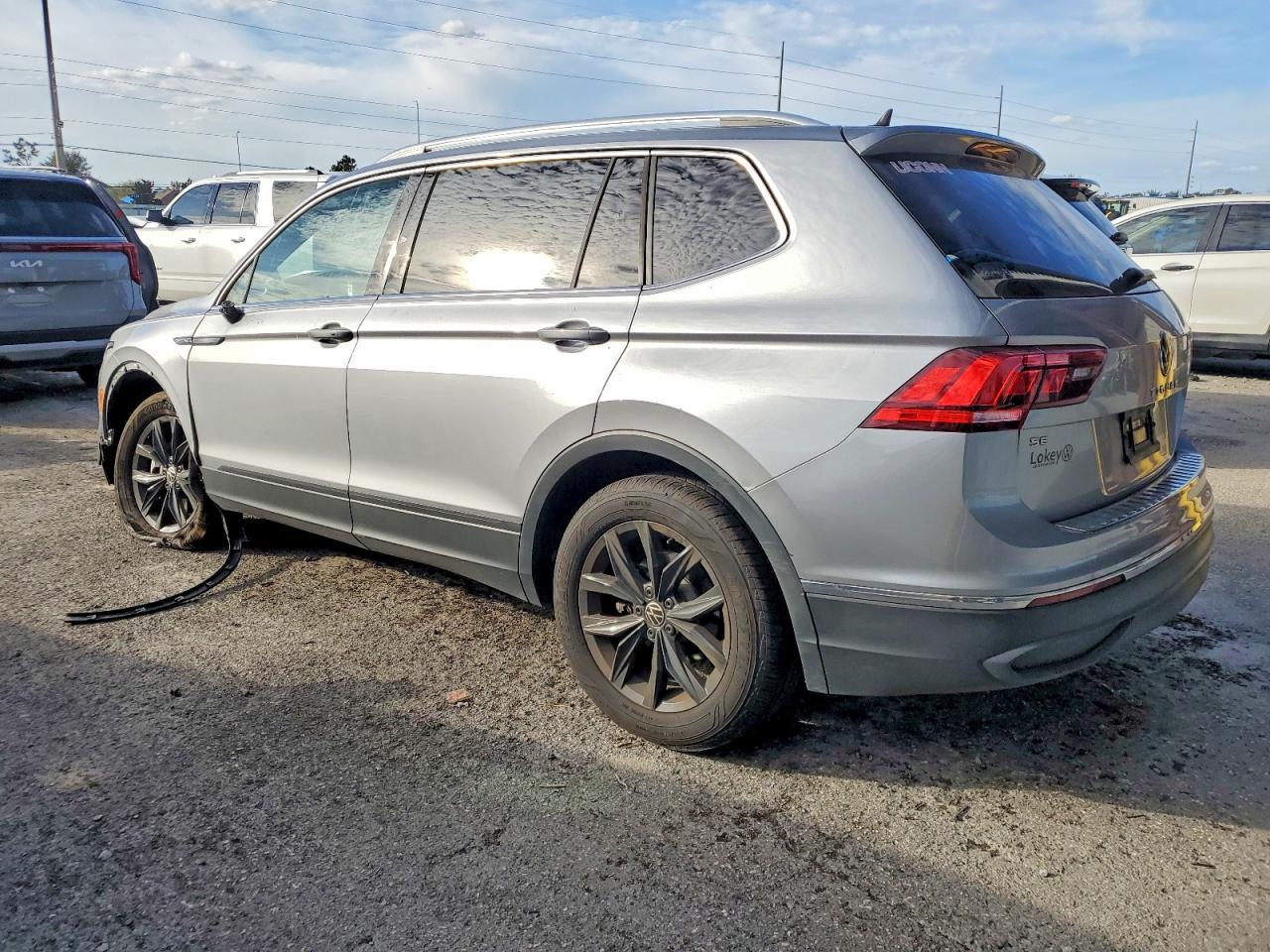 2024 Volkswagen Tiguan Se - zdjęcie 2