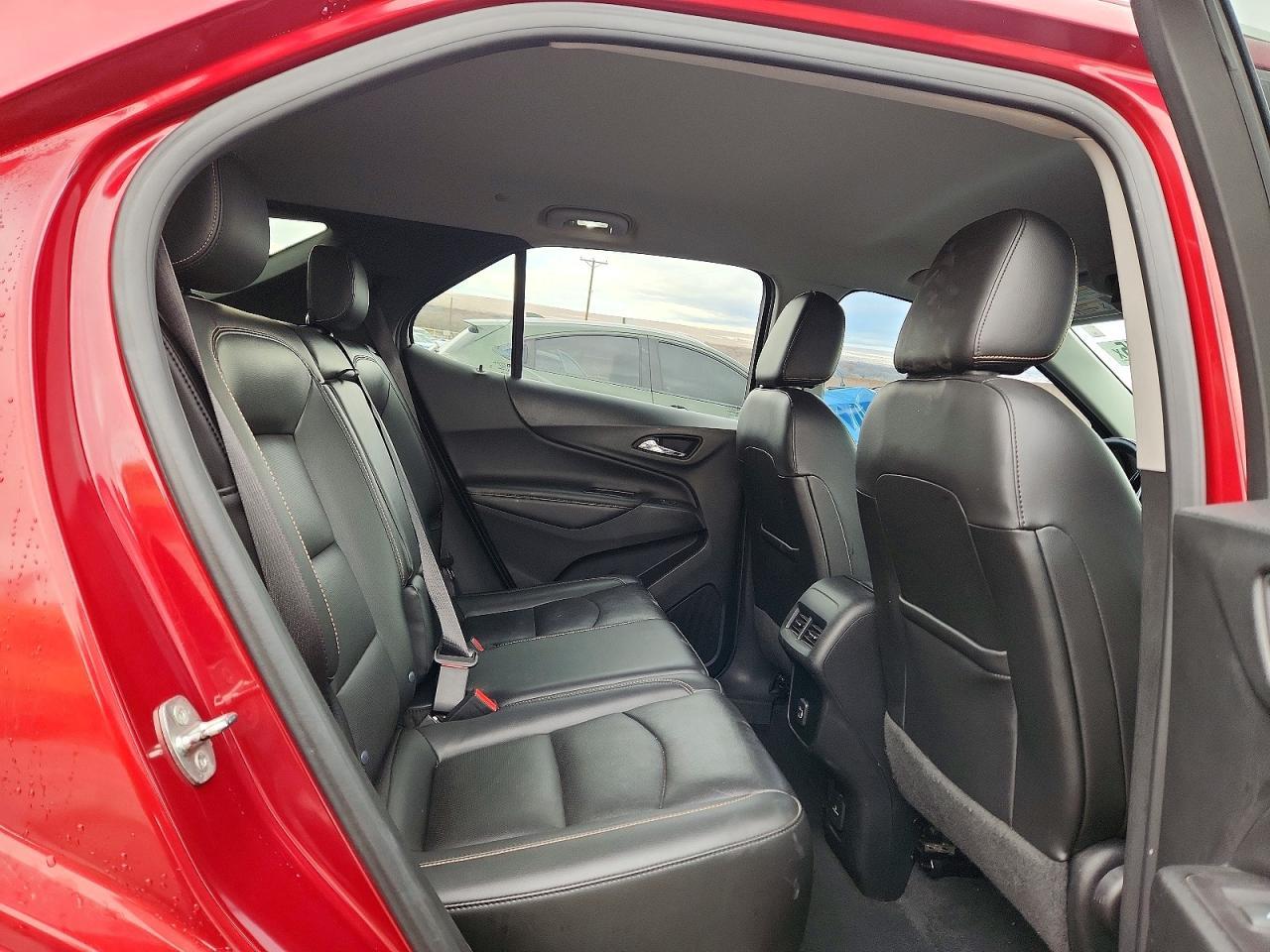 2019 Chevrolet Equinox Premier - zdjęcie 11