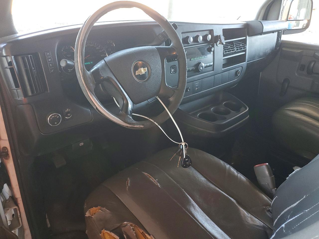 2013 Chevrolet Express G2500 - zdjęcie 8