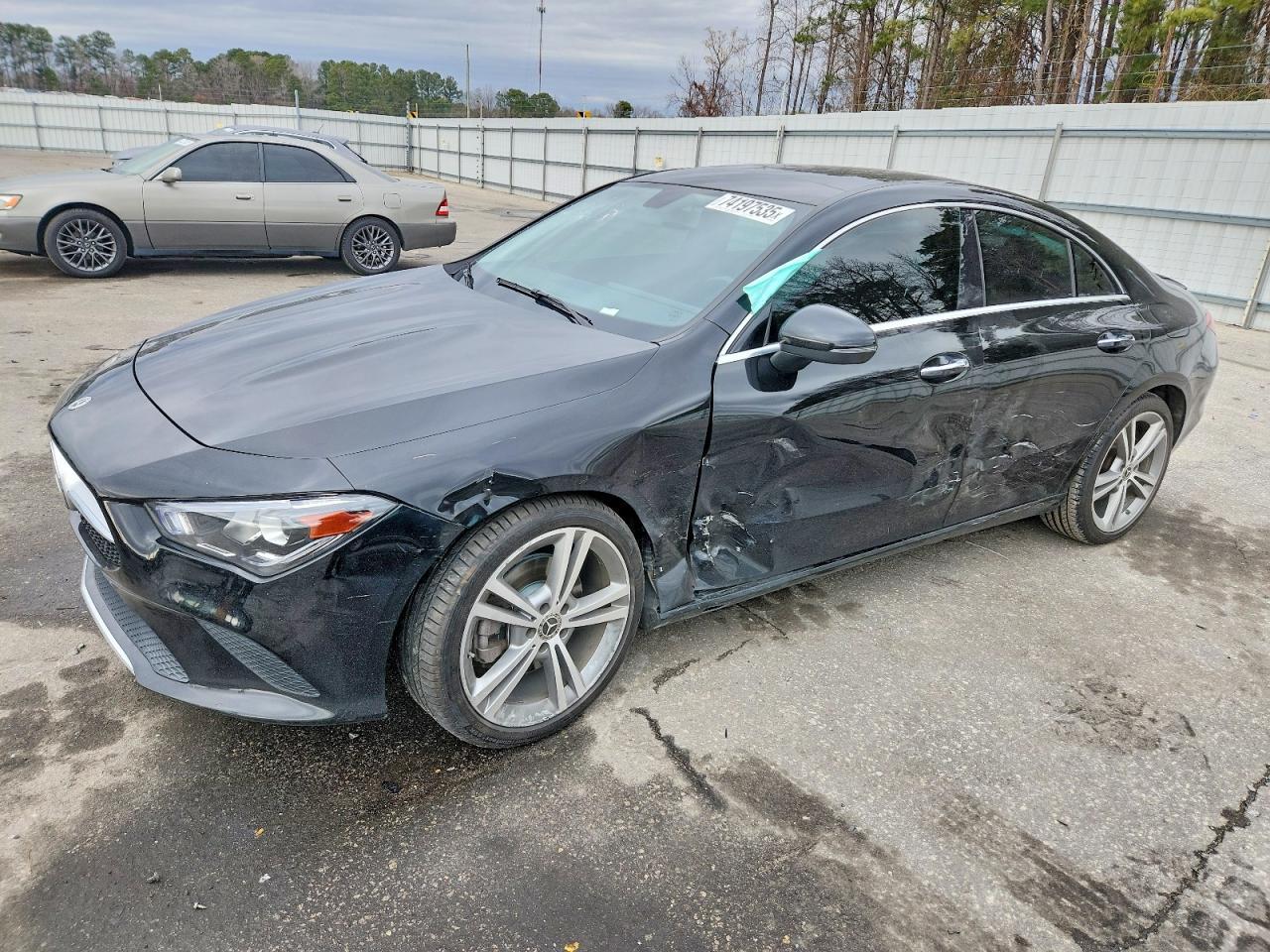 2021 Mercedes-Benz Cla 250 - zdjęcie główne