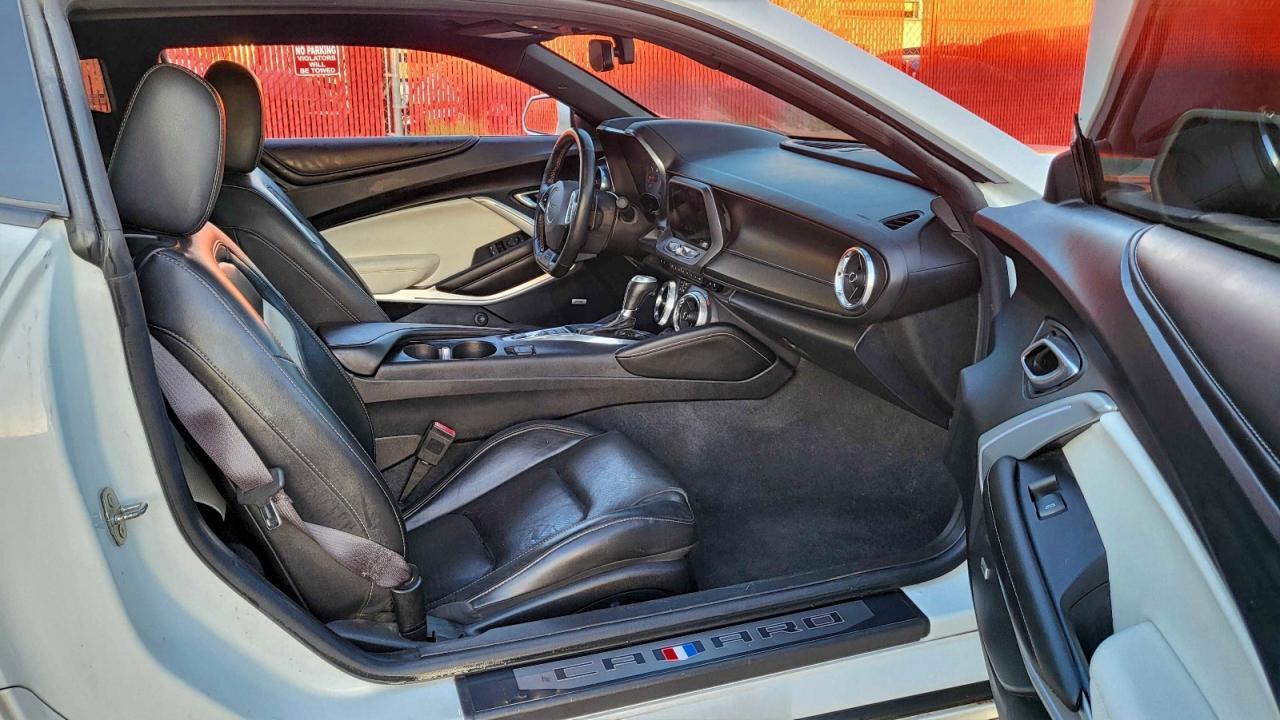 Chevrolet Camaro - zdjęcie 5