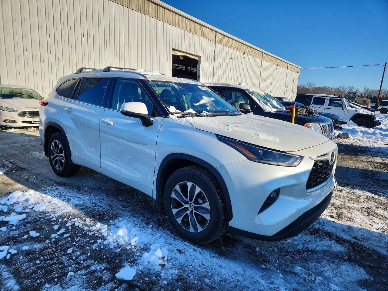 2023 Toyota Highlander Platinum - zdjęcie 4