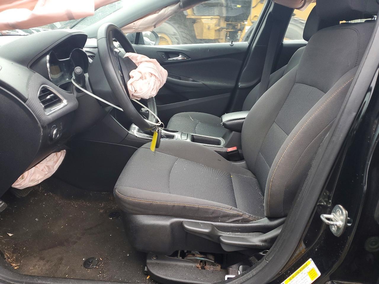 2019 Chevrolet Cruze Ls - zdjęcie 7