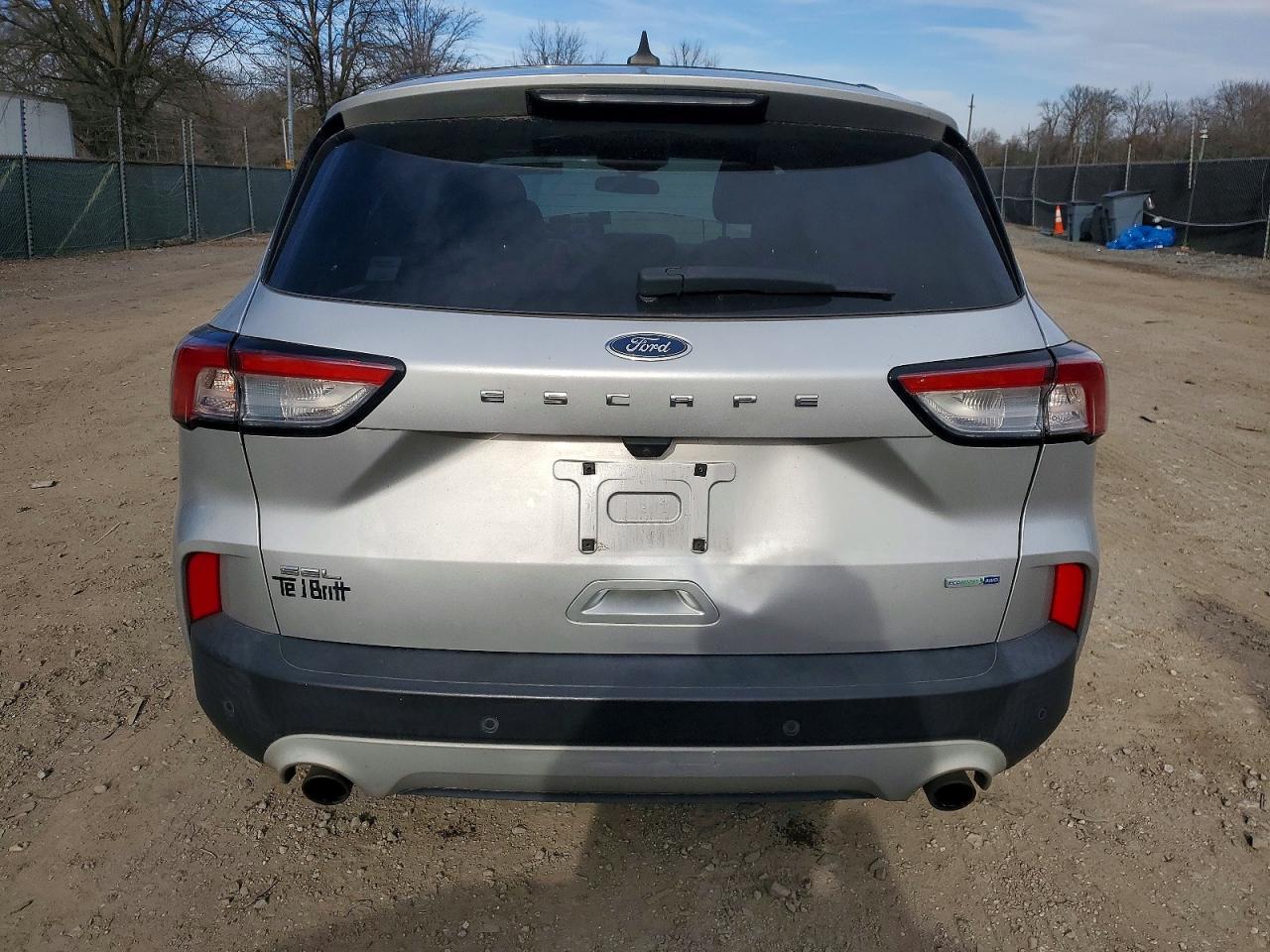 2020 Ford Escape Sel - zdjęcie 6