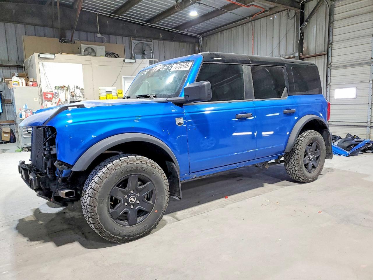 2025 Ford Bronco Big Bend - zdjęcie główne