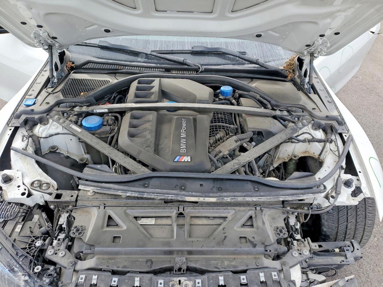 2022 BMW M4 Competition - zdjęcie 11