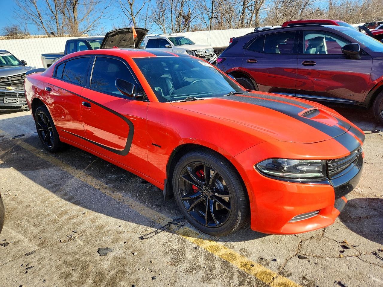 2016 Dodge Charger R/T - zdjęcie 4