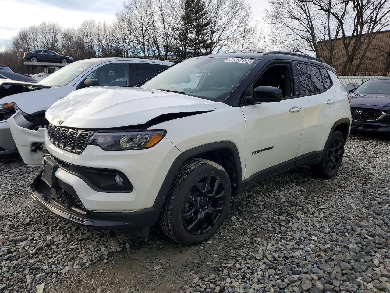 2024 Jeep Compass Latitude - zdjęcie główne