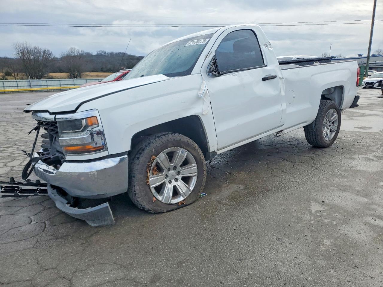 2017 Chevrolet Silverado C1500 - zdjęcie główne