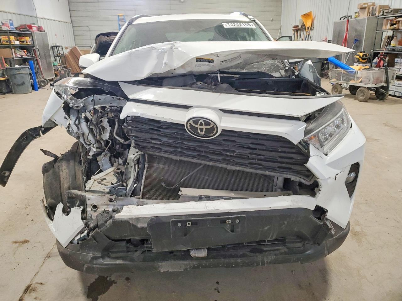 2020 Toyota Rav4 Xle - zdjęcie 5