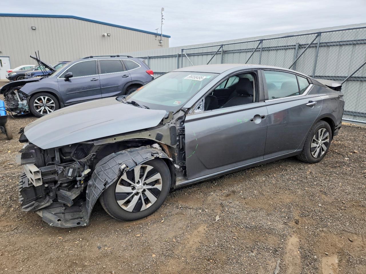 2020 Nissan Altima S - zdjęcie główne