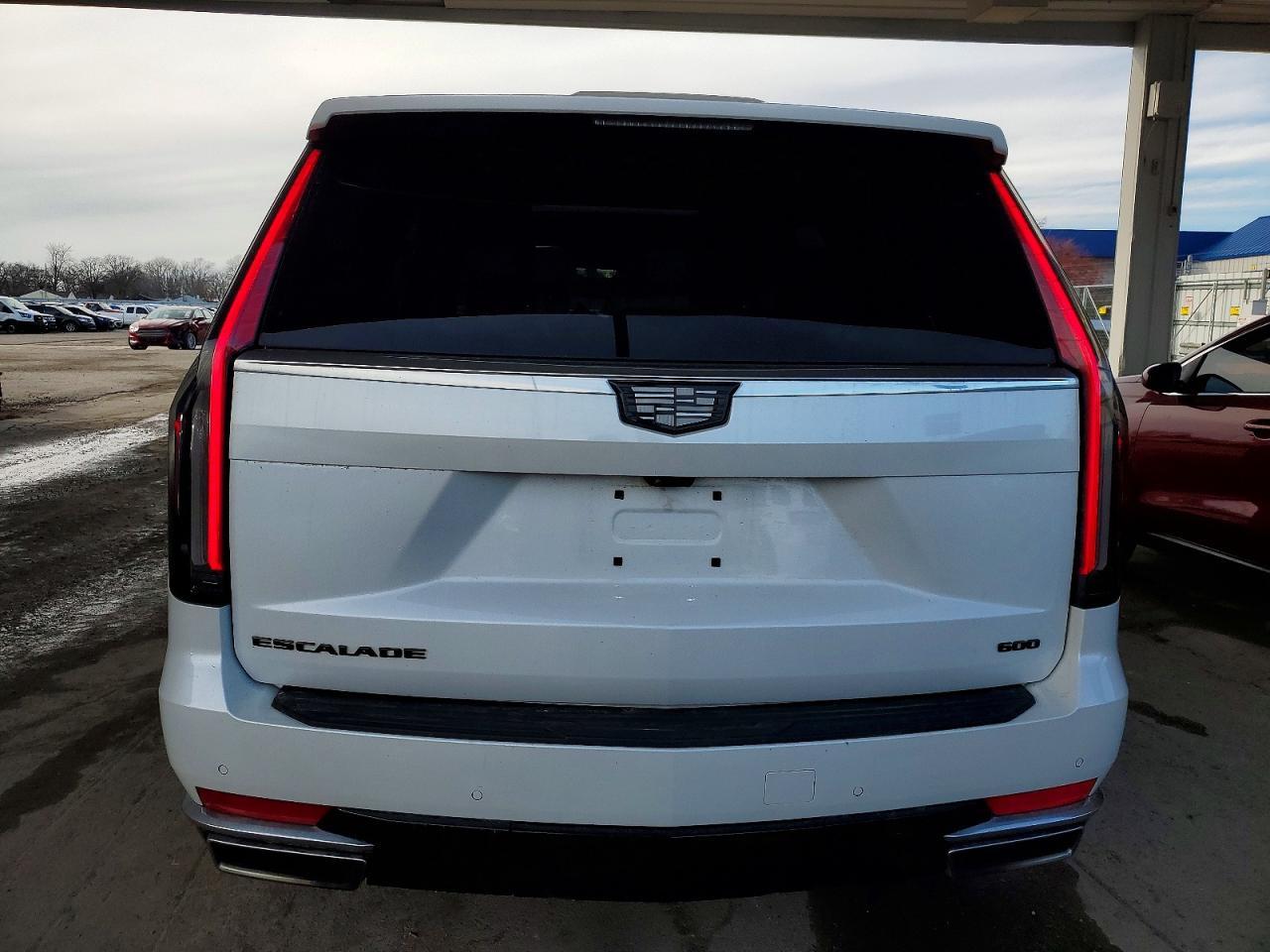 2023 Cadillac Escalade Premium Luxury - zdjęcie 6