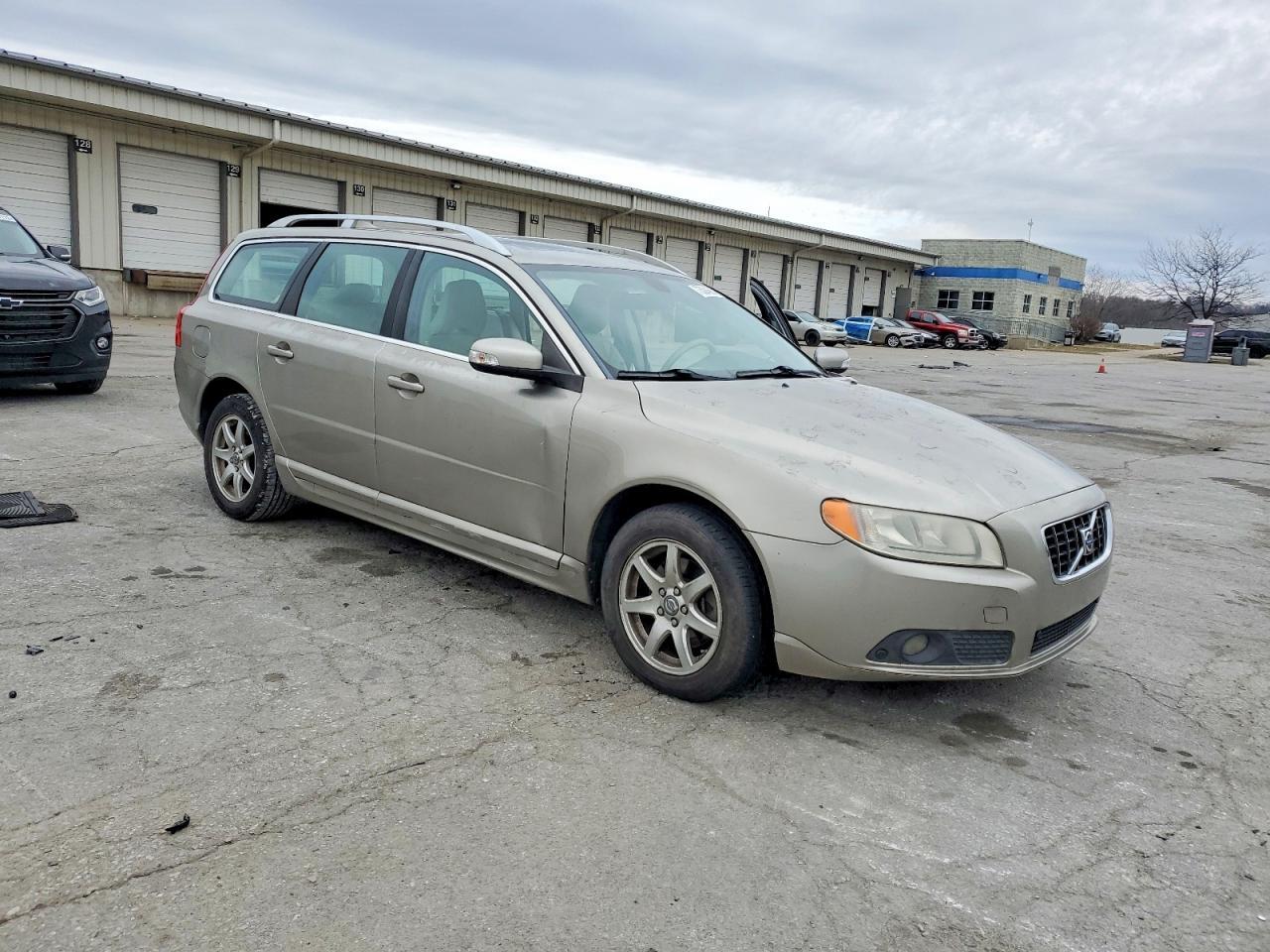 2017 Volvo V70 3.2 - zdjęcie 4