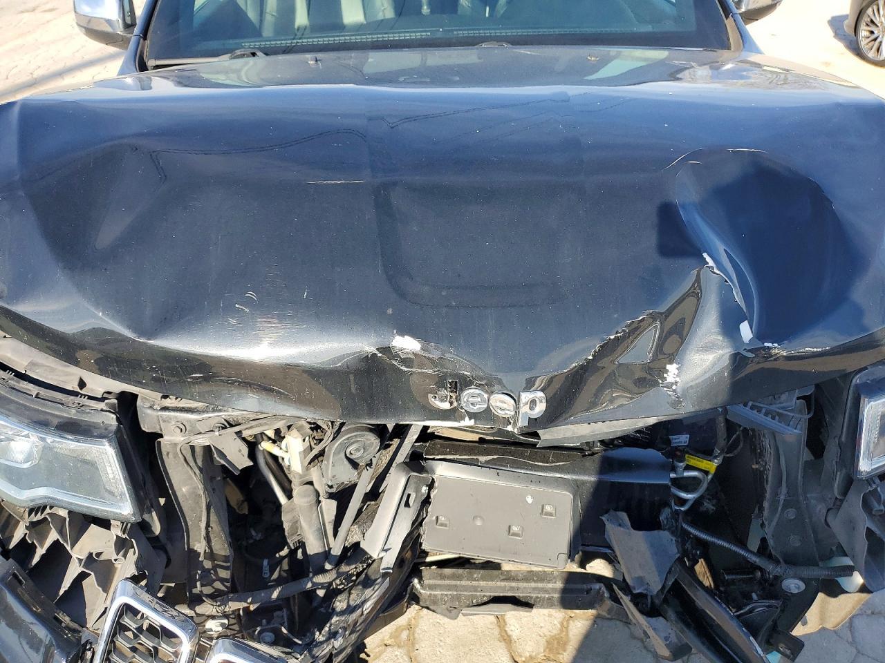 2018 Jeep Grand Cherokee Limited - zdjęcie 11