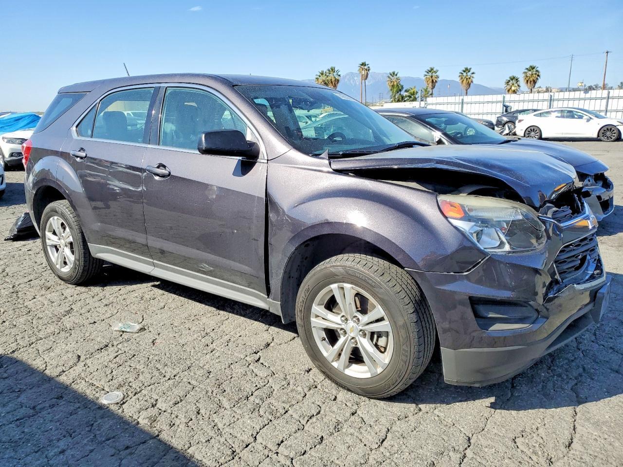 2016 Chevrolet Equinox Ls - zdjęcie 4
